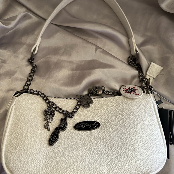 Ed Hardy White Shoulder Bag with Black Chain Details - Picture 4 of 6